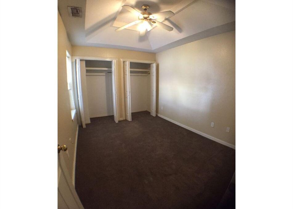 Foto 2 de apartamento ubicada en 2501 N I St