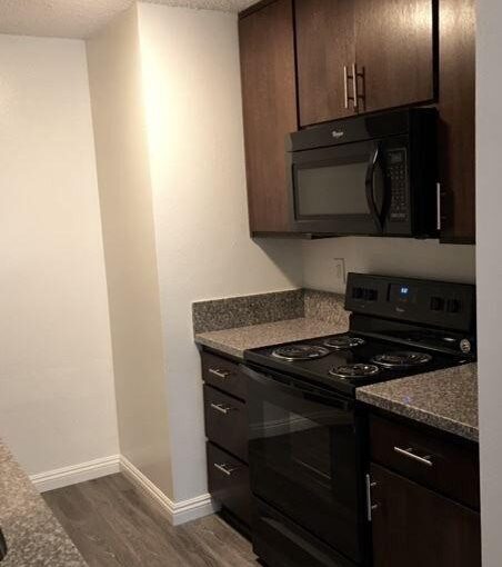 Foto 1 de apartamento ubicada en 5036 W Avenue L8