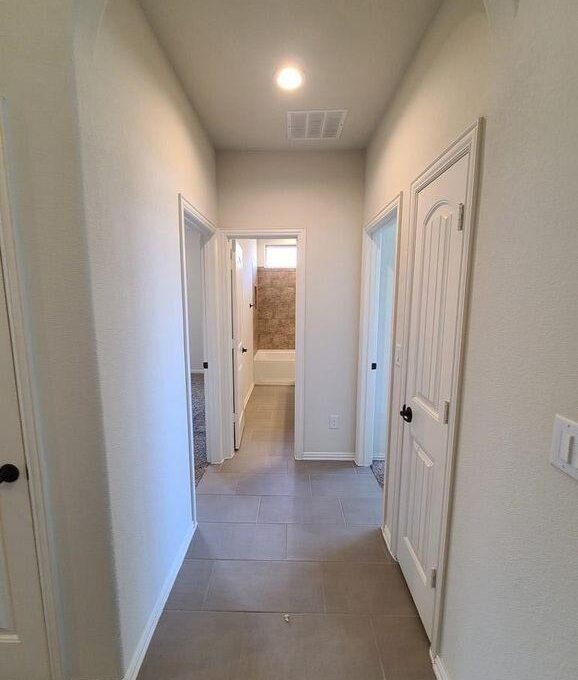Foto 3 de apartamento ubicada en 7004 Rocking L Ranch Rd
