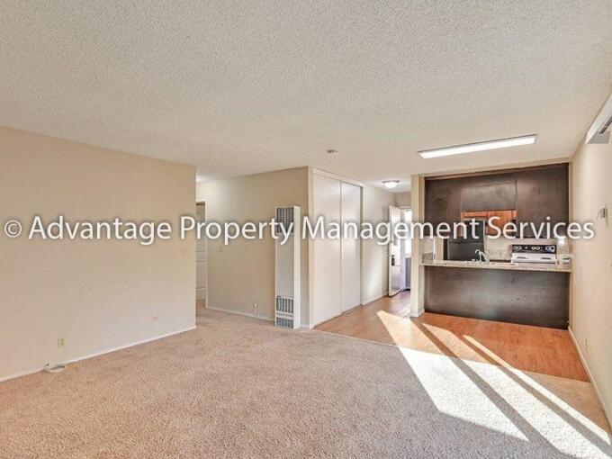 Foto 1 de apartamento ubicada en 490 Washington Blvd Apt B2