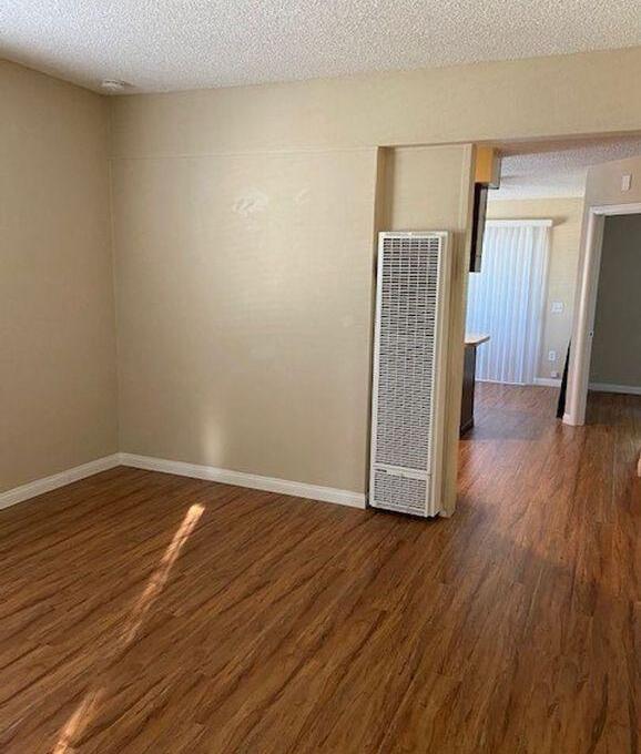 Foto 1 de apartamento ubicada en 528-530 S Tulip St