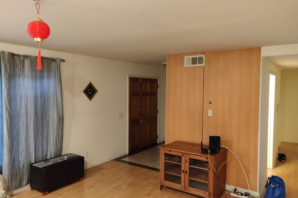 Foto 1 de apartamento en 137 S California St Apt C